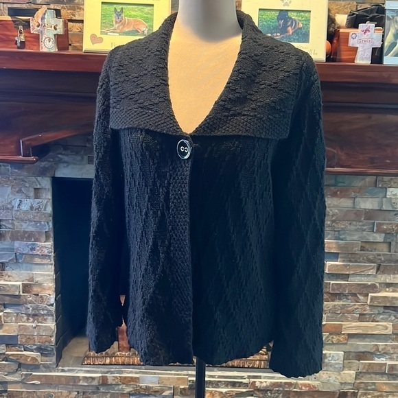 JM Collection Sweaters - Heavyweight One Top Button Cardigan